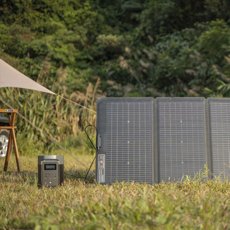 Batterie nomade solaire Delta 2 d'Ecoflow Vue outdoor Panneau solaire