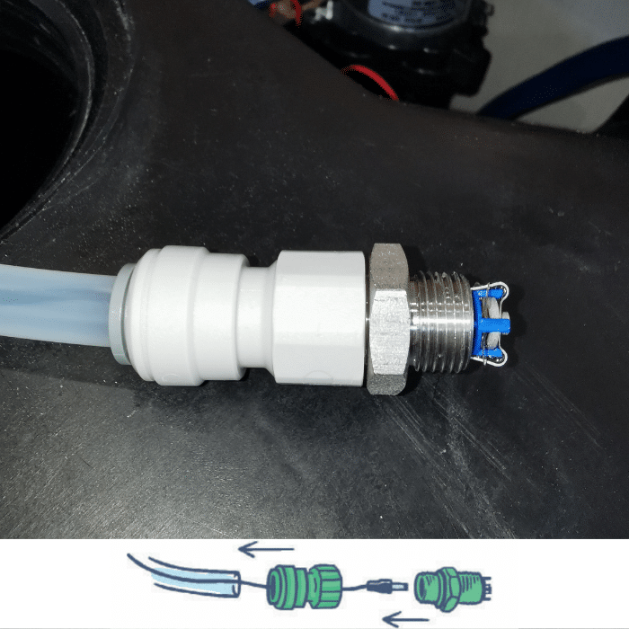 Etape 2 de l'installation d'un tank O3 dans un van aménagé par captivan