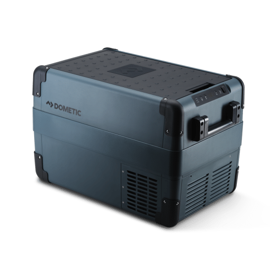 Glacière électrique CFX2 37 DOMETIC de Captivan, idéale pour road trips en van, camping, avec contrôle Bluetooth et poignées rétractables.